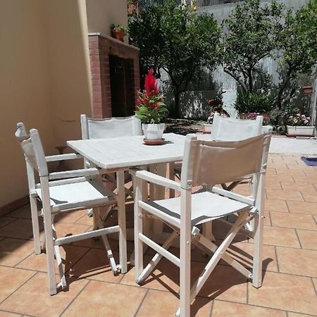Solmar Casa Vacanze Monopoli Exterior foto