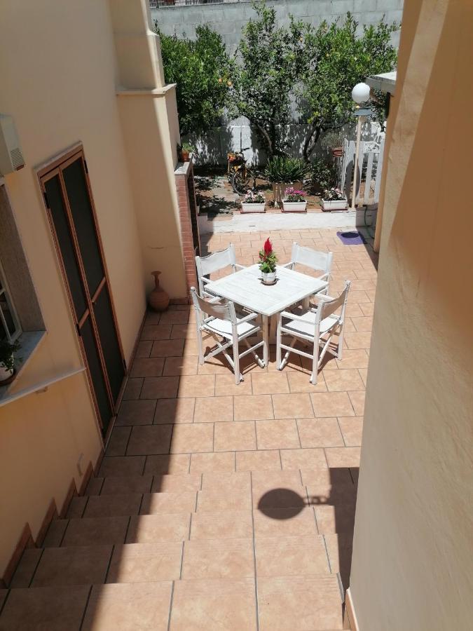 Solmar Casa Vacanze Monopoli Exterior foto
